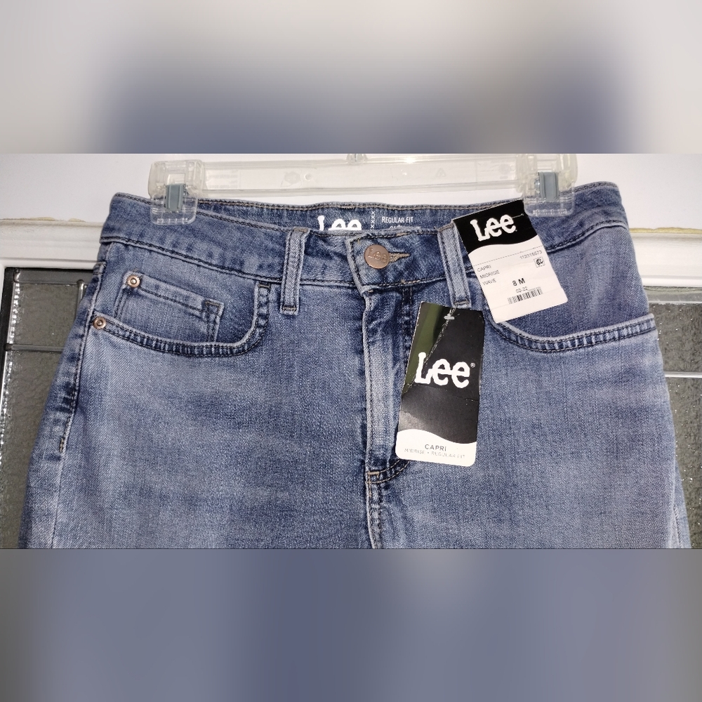 Lee Capri Blue Jeans - Picture 6 of 9